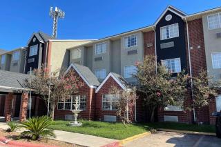 Super 8 by Wyndham San Antonio Downtown NE - San Antonio - 8