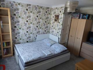Home accommodation - Southampton - 5
