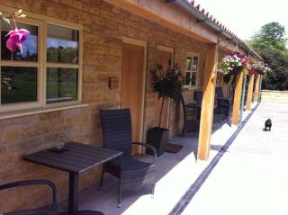 The Cholmeley Arms - Burton Coggles - 0