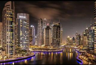 LUX Spectacular Dubai Marina View Apartment - 0