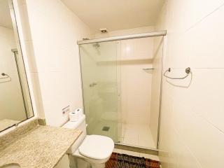 Flat 124 Mandai Cabo Frio condomínio na frente da praia - piscina - Cabo Frío - 4