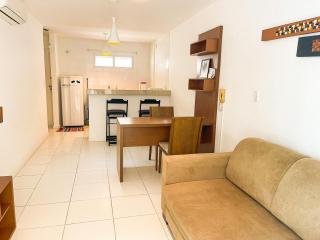 Flat 124 Mandai Cabo Frio condomínio na frente da praia - piscina - Cabo Frío - 2