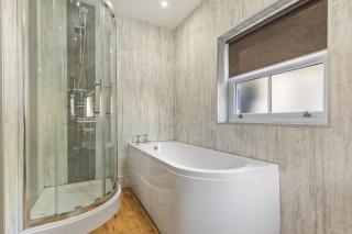 Cartref - Beautiful Cottage, Hot Tub, Countryside Views - 1