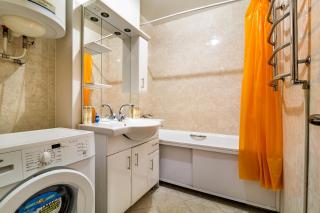 Most City area 1-bedroom apartment, central - Dnipro - 1
