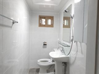 Hongdae Min House 2 - 8
