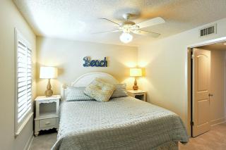 Phoenix 6 Unit 1015 - 2