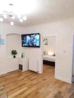Glasgow Comfortable and Modern 3 Bedroom Mid Terraced Villa - Glasgow - 1