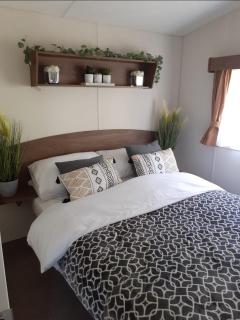 Gloria Stay - Aberystwyth Caravan - 7