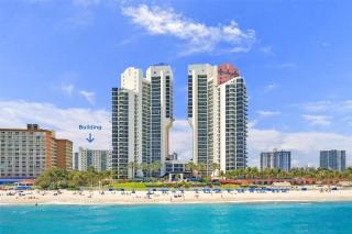 Beach Apartment at Condo-hotel - 7