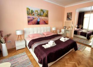 Colorful apartment - Sofia - 9