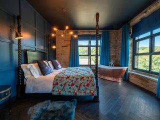Bowers Mill Aparthotel - Barkisland - 0