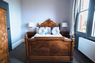 The Godwins - Hereford - 1