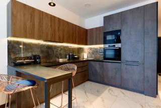 KADOR HOME HOTEL downtown - 8