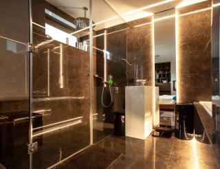 Contemporary apartment with fireplace & terrace - Banská Bystrica - 1
