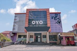 Hotel O near RSUD Arifin Achmad formerly Damon Butik Hotel - 0