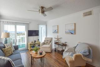 Coastal Condo with Public Atlantic Beach Access - Atlantic Beach - 2