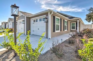 Sleek Florida Home with Resort-Style Amenities! - 9