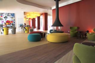 HÔTEL C SUITES chambres spacieuses - Nimes - 8