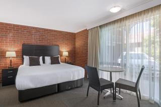 Burke And Wills Motor Inn Swan Hill - Swan Hill - 2