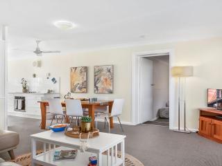 Ocean Blue Apartment Five - Currarong - 1