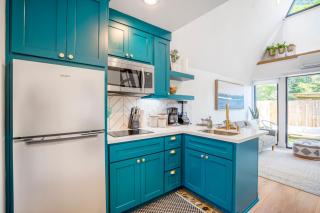 Unique A-frame Tiny House in Houston Central - 2