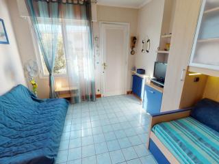 Studio avec Grande Terrasse, Garage Privé, Proche Centre et Mer à Menton - FR-1-196-276 - Menton - 7