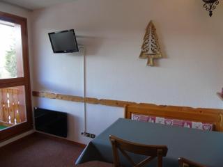 Studio cosy à 100m des pistes et commerces, balcon, draps inclus, parking gratuit - FR-1-561-64 - Modane - 8