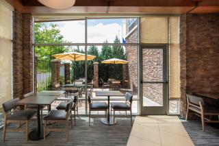 Hyatt Place Reno/Tahoe Airport - Reno - 1
