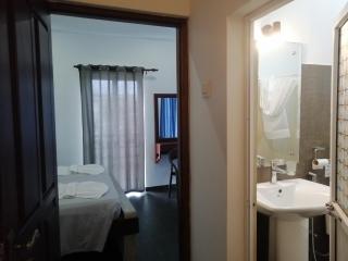 Le Petit Hotel & Restaurant - Negombo - 6