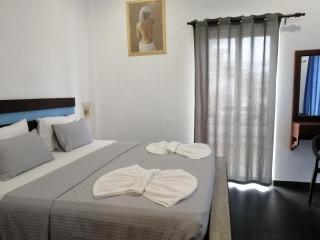 Le Petit Hotel & Restaurant - Negombo - 7