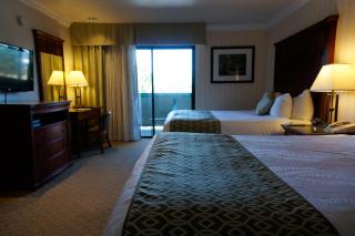 Best Western Plus Forest Park Inn - Gilroy - 3