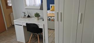 Elegant & Trendy Apt in a Peaceful Area - 5