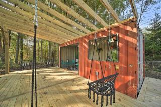 Eclectic Asheville Abode with Backyard Oasis! - Asheville - 9