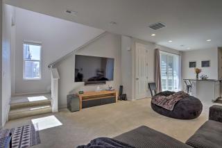 Near Hiking and Biking Trails Townhome with Patio - 7