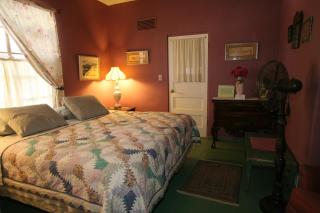 Spirit Tree Inn B&B - Patagonia - 7