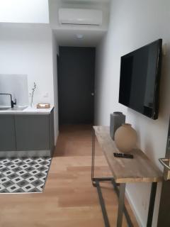 HOTEL S - ALOJAMENTO LOCAL - 1