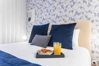 Elegant Downtown 1BR Flat w/ AC by LovelyStay - 7