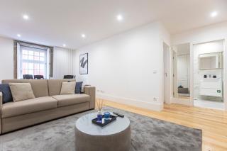 Elegant Downtown 1BR Flat w/ AC by LovelyStay - 1