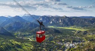 Private end unit with Jacuzzi, Two Patios, and Indoor/Outdoor Fireplace - 1