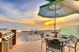 Hawaiian Style on Beach Rd - 6