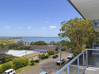 Adriana, 6/83-85 Ronald Avenue - Shoal Bay - 9