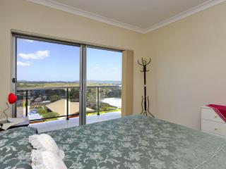 Adriana, 6/83-85 Ronald Avenue - Shoal Bay - 7