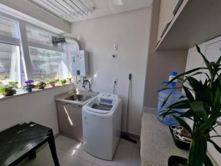 Apartamento Meia Praia excelente - Itapema - 4