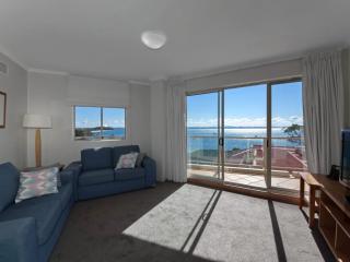 Barrington, 707/35-45 Shoal Bay Road - Shoal Bay - 8