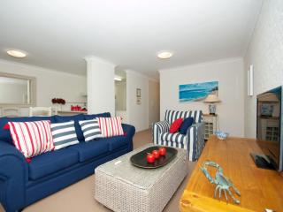 Bay Parklands Unit 35 2 Gowrie Avenue - 8