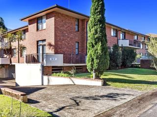Kurranulla Unit 5 15 Weatherly Close - Nelson Bay - 1
