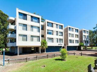 Mistral Court Unit 16 17 Mistral Close - Nelson Bay - 1