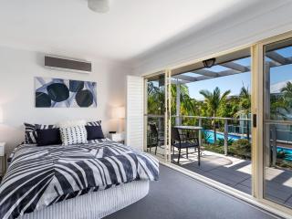 Pacific Blue Townhouse, 351/265 Sandy Point Road - Salamander Bay - 2