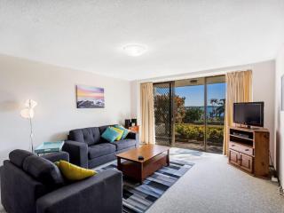 Portside Unit 8 1 Donald Street - Nelson Bay - 9