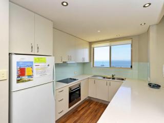 Del Rae Unit 12 25 Shoal Bay Road - Shoal Bay - 5